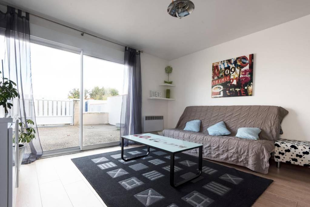 Maison *** Avec Cour 3Km Plage Et La Rochelle Saint-Vivien  Exteriör bild
